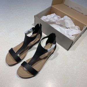 NWT Kenneth Cole Great Gal Sandal